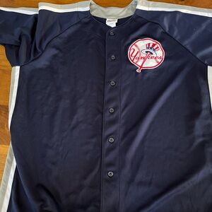 NEW YORK YANKEES MAJESTIC 2XL JERSEY